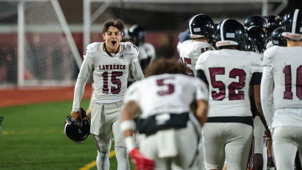 Lawrence High football vs. Shawnee Mission Northwest, playoff opener-9